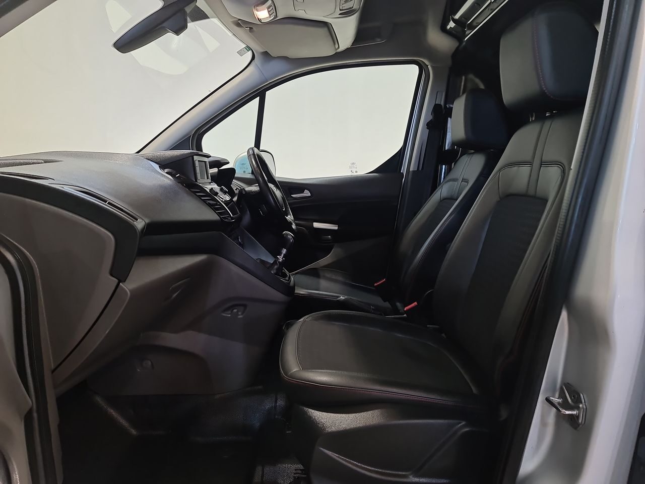 Used Ford Transit Connect 2021 for sale - 77901075: Photo 7