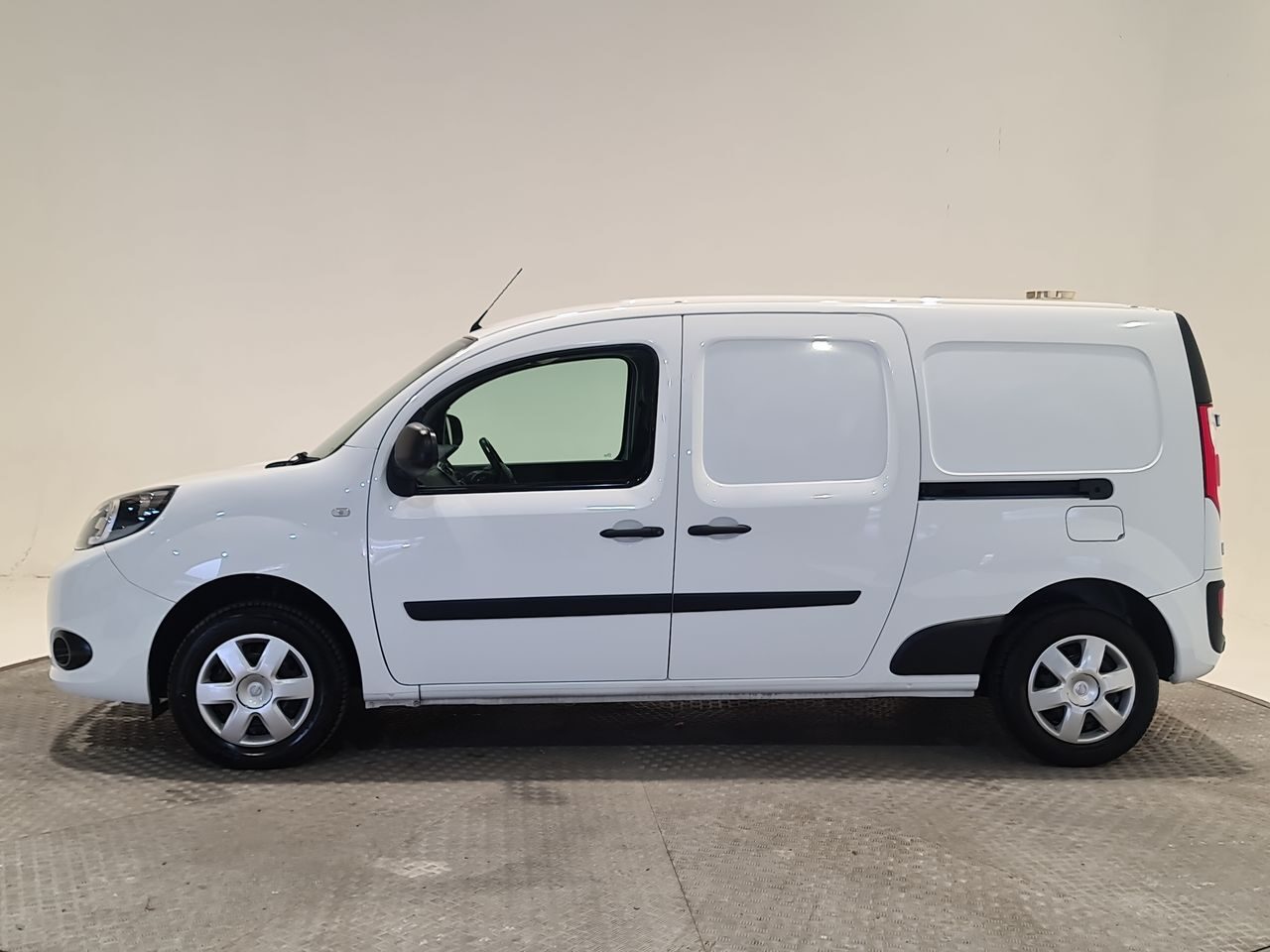 Used Nissan NV250 2021 for sale - 77790296: Photo 5