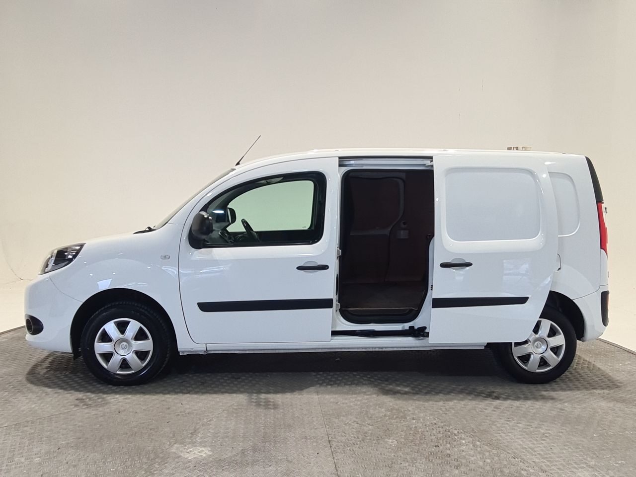 Used Nissan NV250 2021 for sale - 77790296: Photo 9