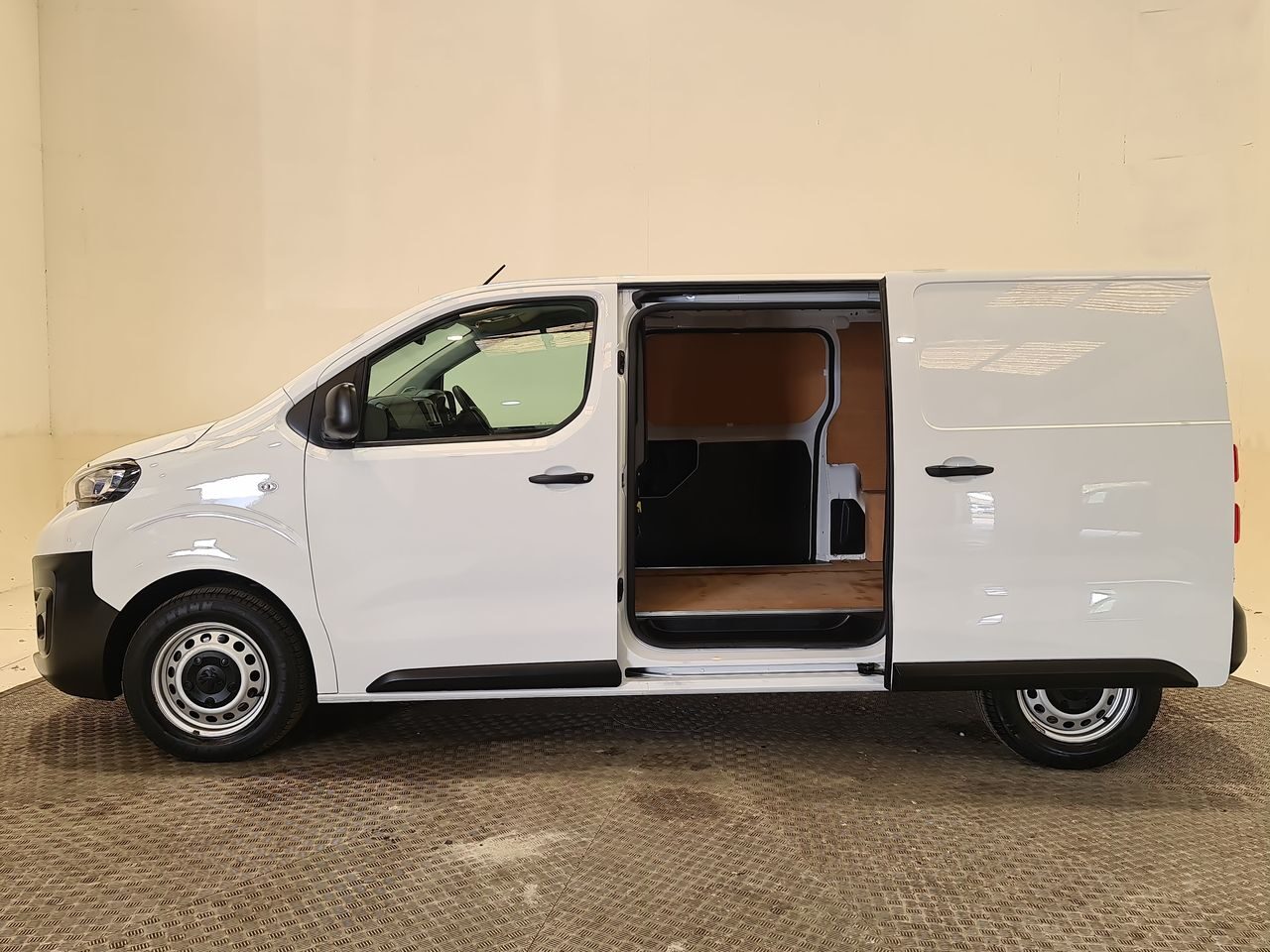 Used Peugeot Expert 2022 for sale - 76544880: Photo 9