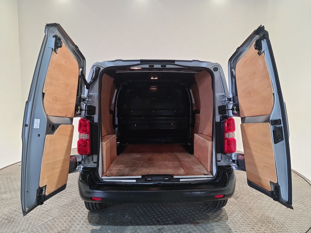 Used Peugeot Expert 2023 for sale - 76385896: Photo 17