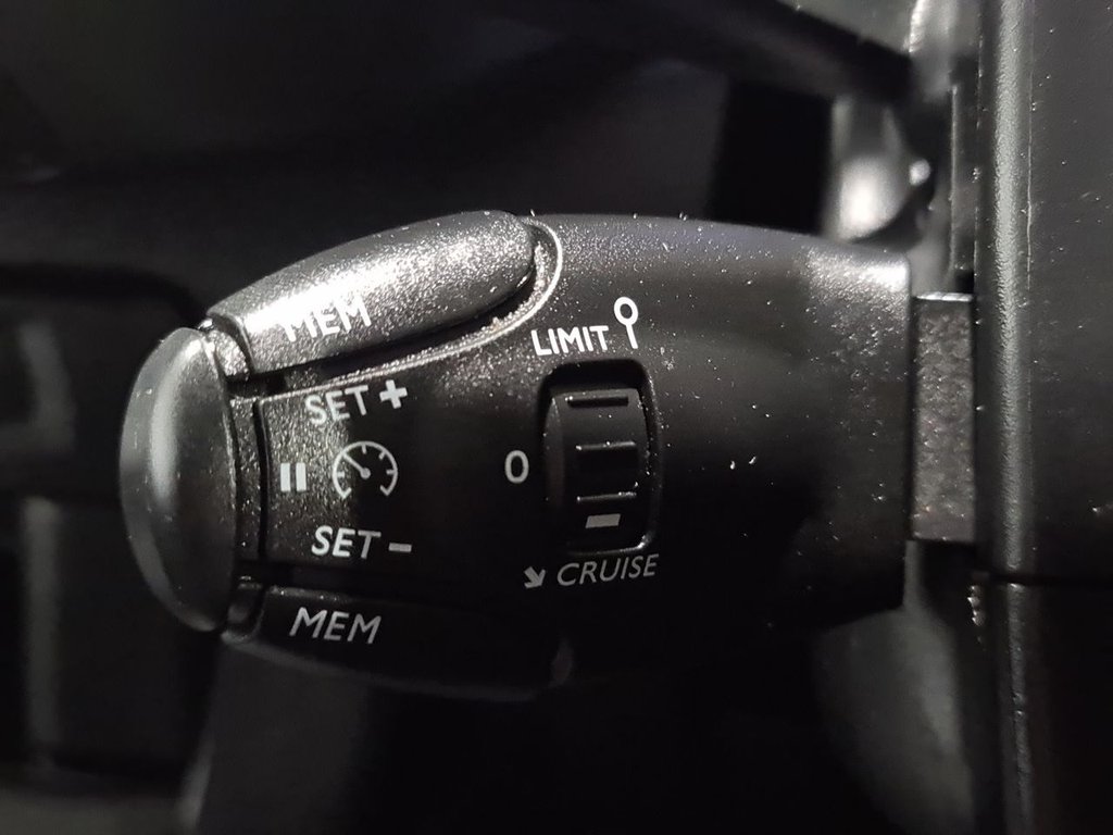 Used Peugeot Expert 2023 for sale - 76385896: Photo 35