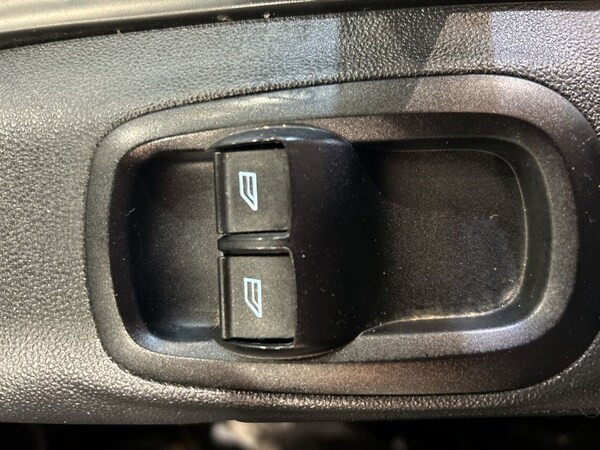 Used Ford Transit Custom 2023 for sale - 76185340: Photo 32