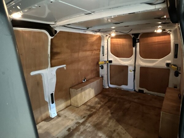 Used Ford Transit Custom 2023 for sale - 76185340: Photo 9