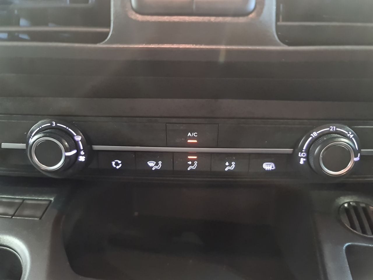 Used Vauxhall Combo 2023 for sale - 77764138: Photo 22