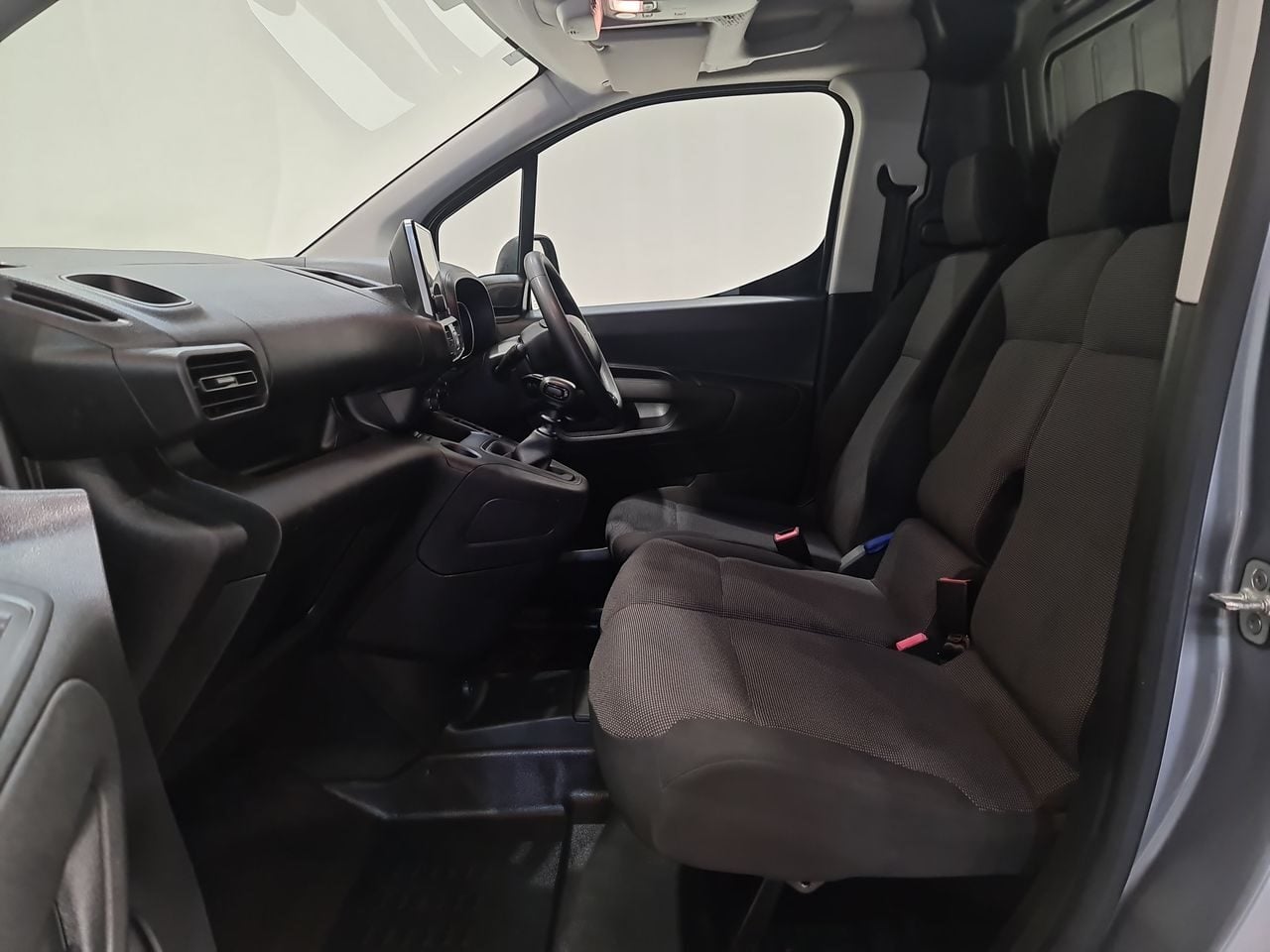 Used Citroen Berlingo 2024 for sale - 77275200: Photo 7