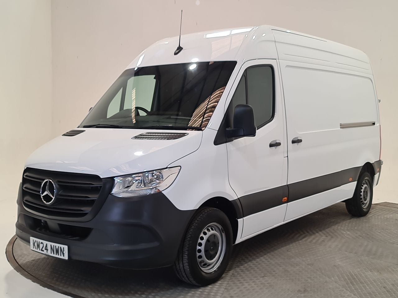 Used Mercedes-Benz Sprinter 2024 for sale - 78080041: Photo 4
