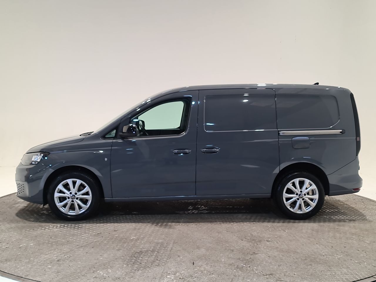 Used Volkswagen Caddy Maxi 2022 for sale - 77889273: Photo 6