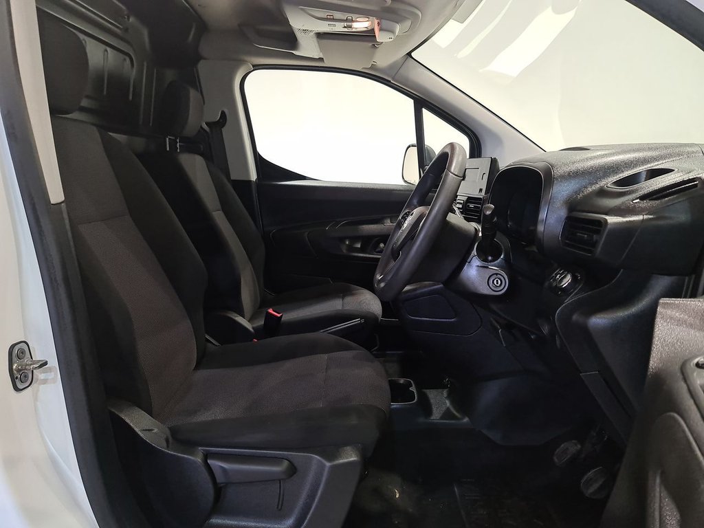 Used Vauxhall Combo 2020 for sale - 76429681: Photo 24