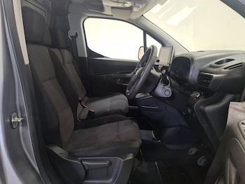 Used Vauxhall Combo 2022 for sale - 75548944: Photo