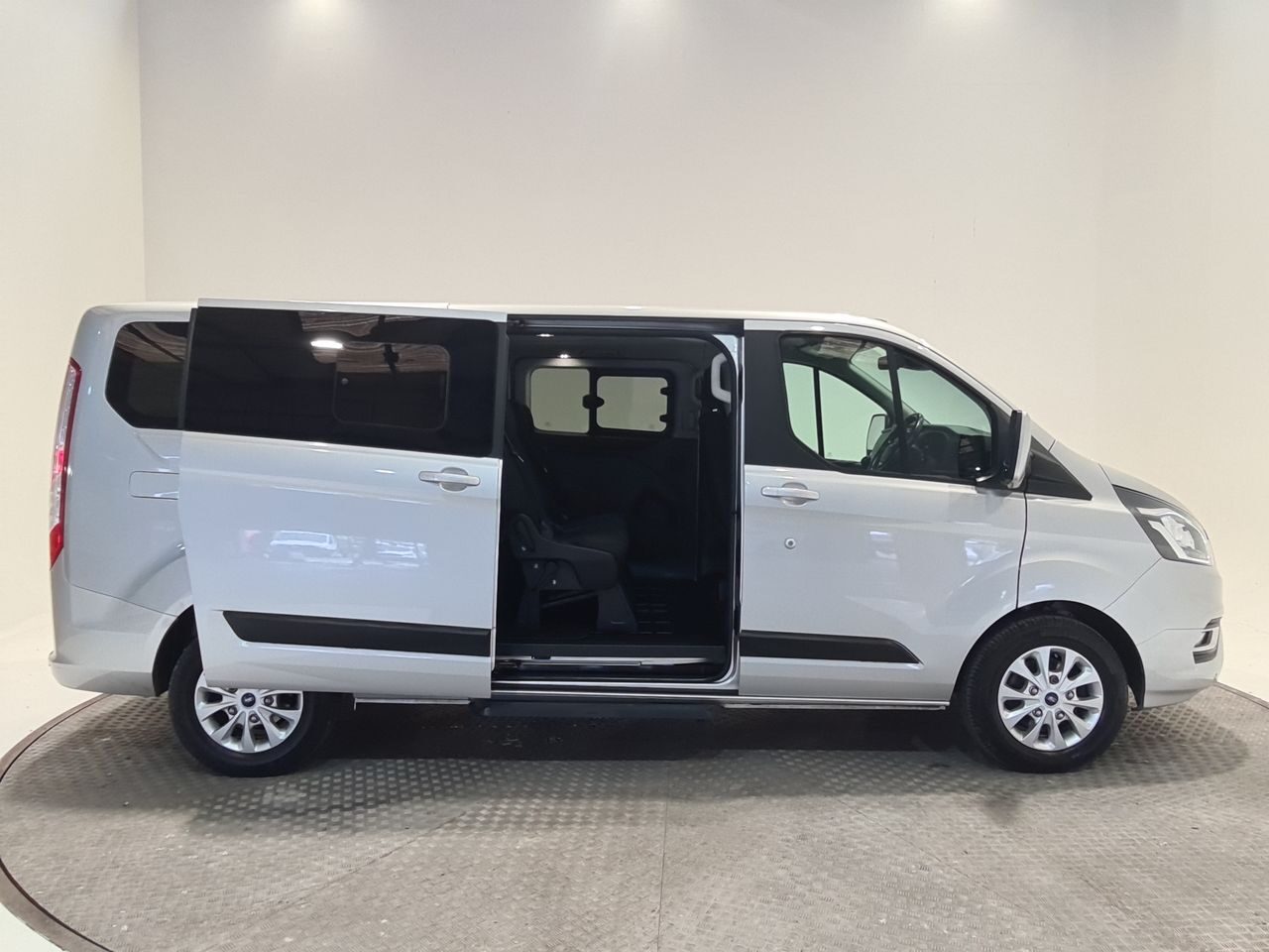 Used Ford Tourneo Custom 2019 for sale - 77568495: Photo 20