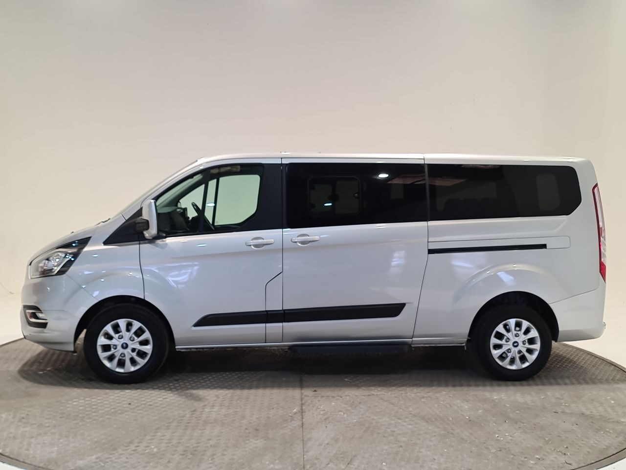 Used Ford Tourneo Custom 2019 for sale - 77568495: Photo 6