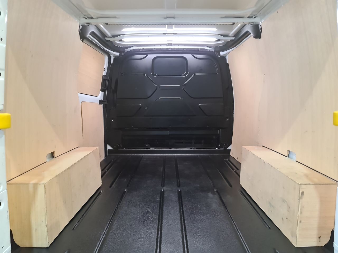 Used Ford Transit Custom 2023 for sale - 76544717: Photo 13