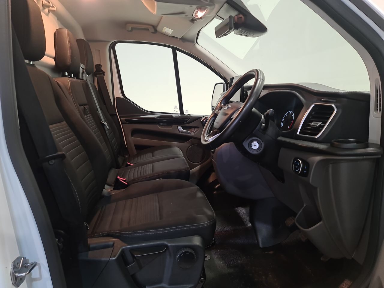 Used Ford Transit Custom 2023 for sale - 76544717: Photo 19