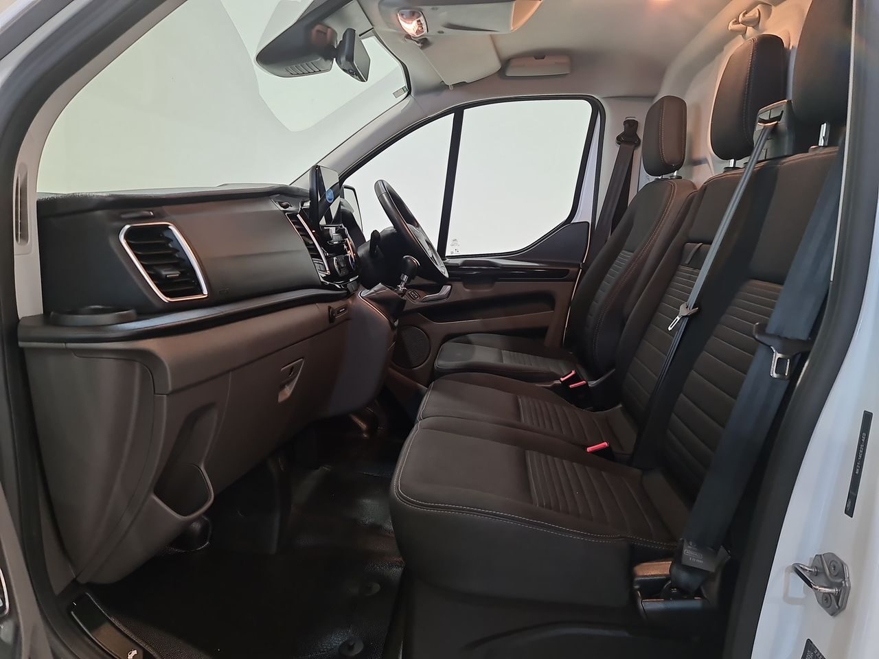 Used Ford Transit Custom 2023 for sale - 76544717: Photo 8