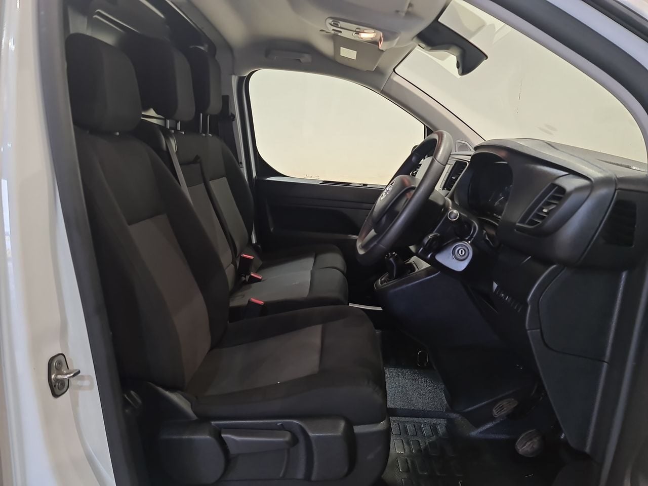 Used Vauxhall Vivaro 2023 for sale - 76706013: Photo 20