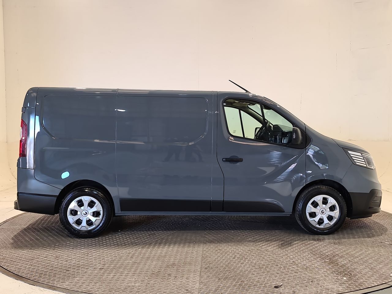 Used Renault Trafic 2022 for sale - 76544816: Photo 16