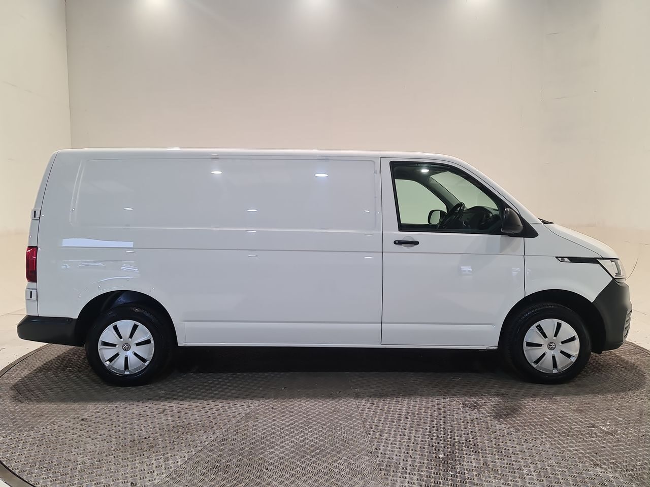 Used Volkswagen Transporter 2021 for sale - 76544714: Photo 16