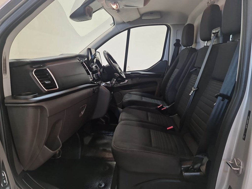 Vehicle 29
