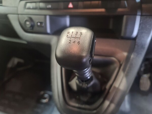 Used Vauxhall Vivaro 2023 for sale - 75433162: Photo 30