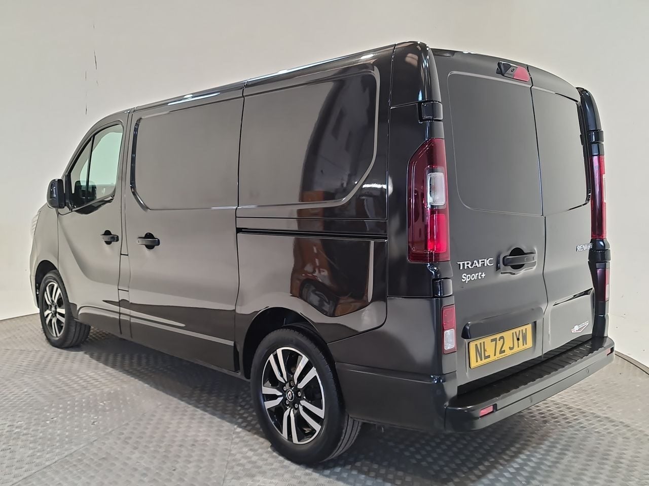 Used Renault Trafic 2022 for sale - 77952126: Photo 10