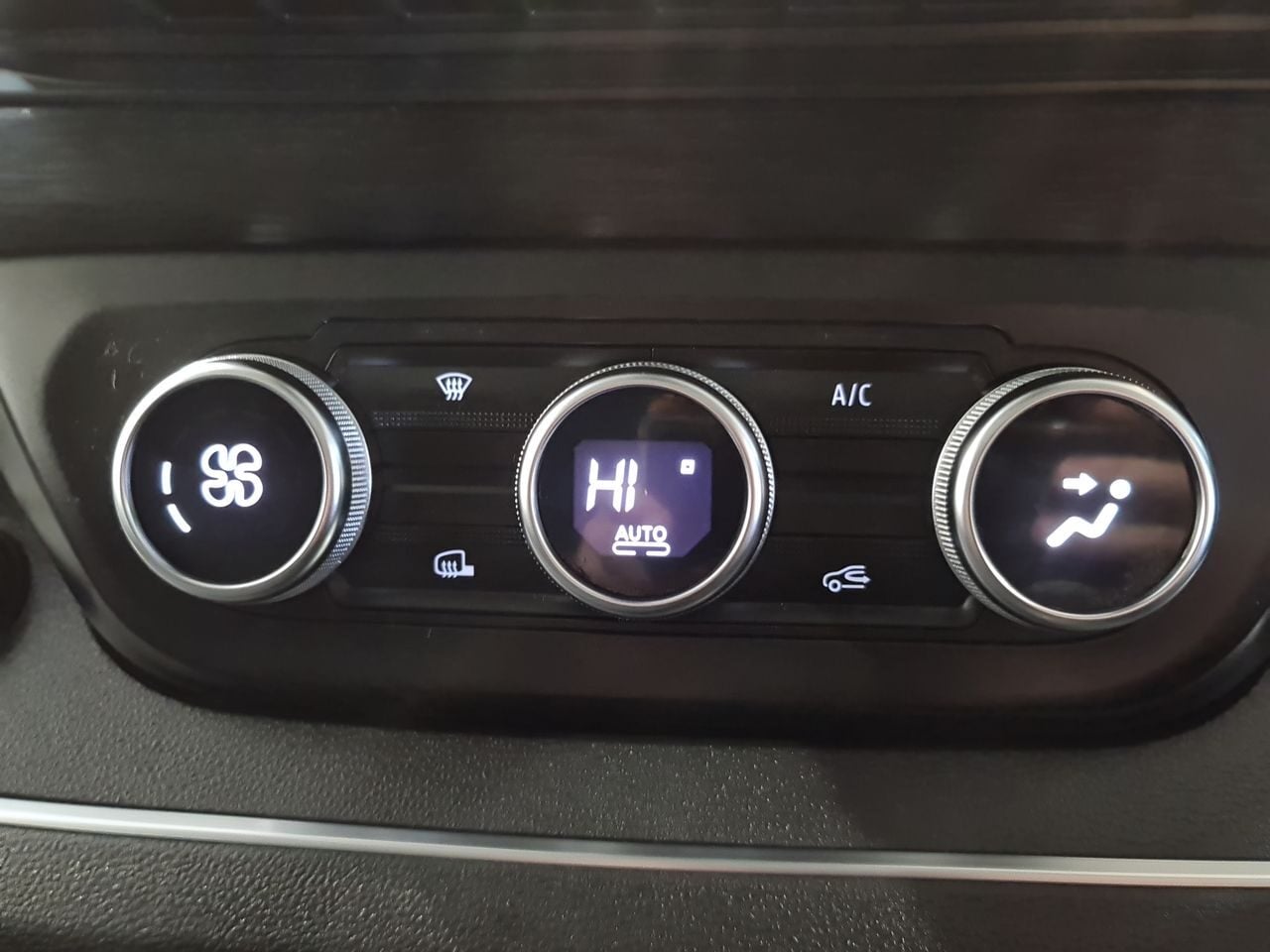 Used Renault Trafic 2022 for sale - 77952126: Photo 23