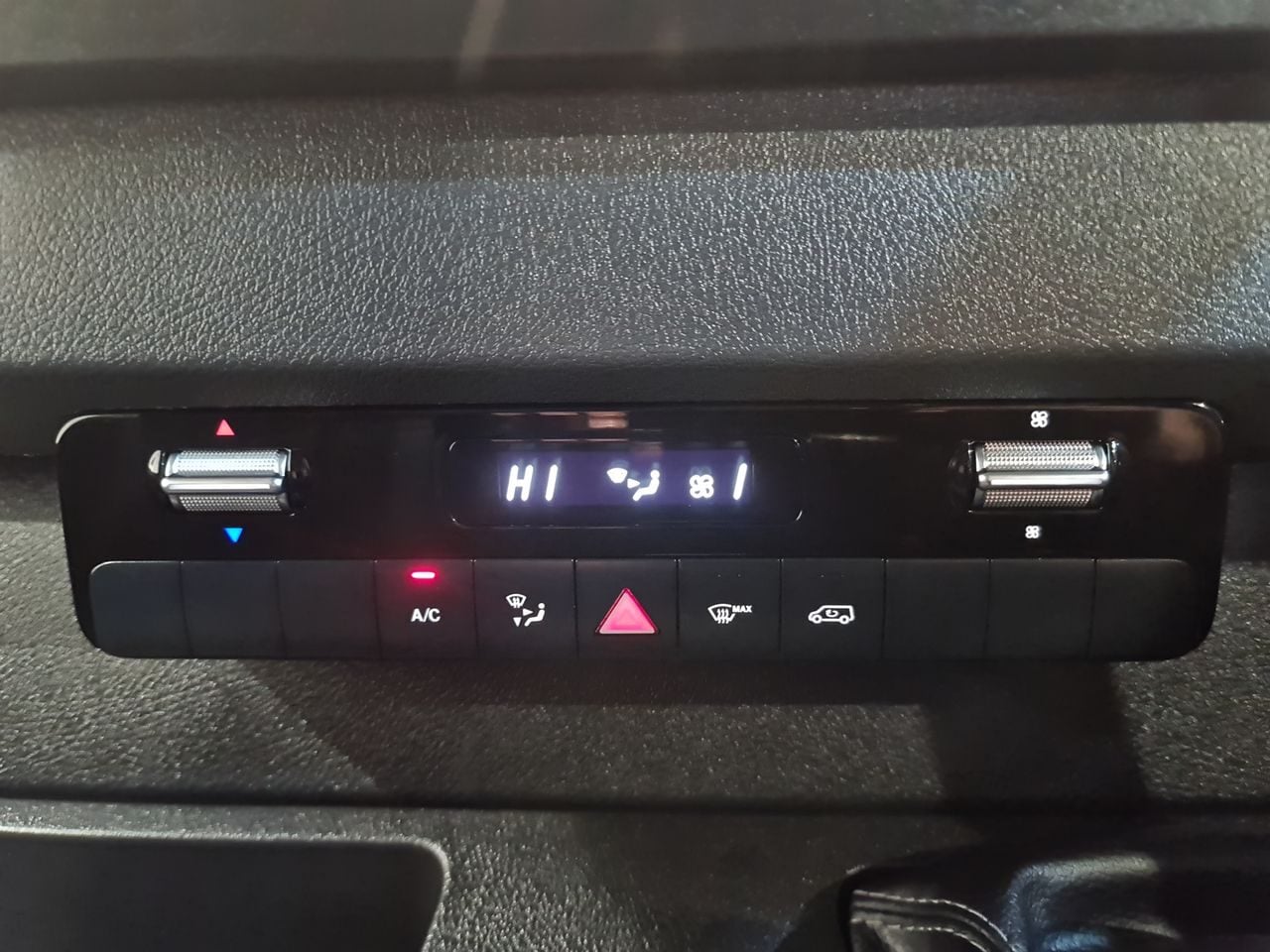 Used Mercedes-Benz Sprinter 2023 for sale - 76895914: Photo 24