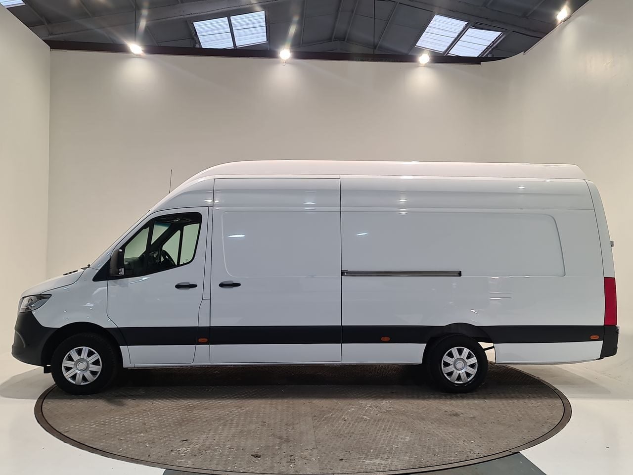Used Mercedes-Benz Sprinter 2023 for sale - 76895914: Photo 6