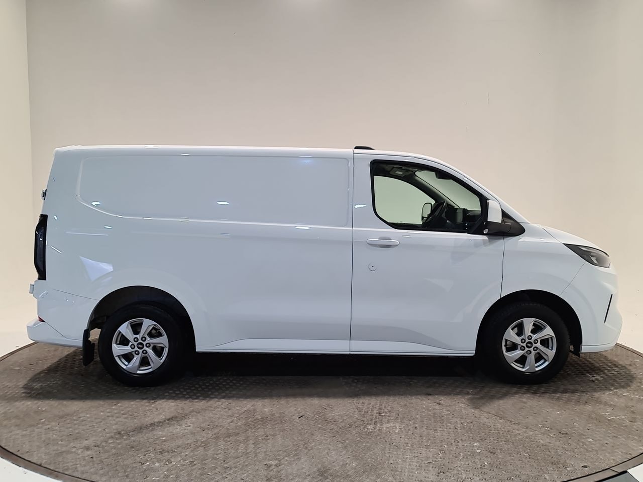 Used Ford Transit Custom 2024 for sale - 77463036: Photo 18