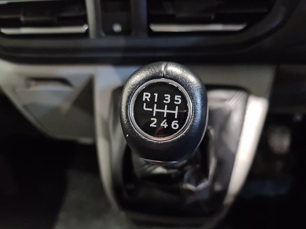 Used Ford Transit Custom 2024 for sale - 77463036: Photo 23