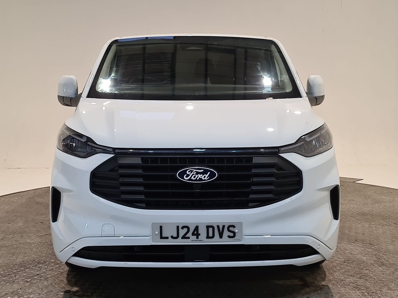 Used Ford Transit Custom 2024 for sale - 77463036: Photo 3