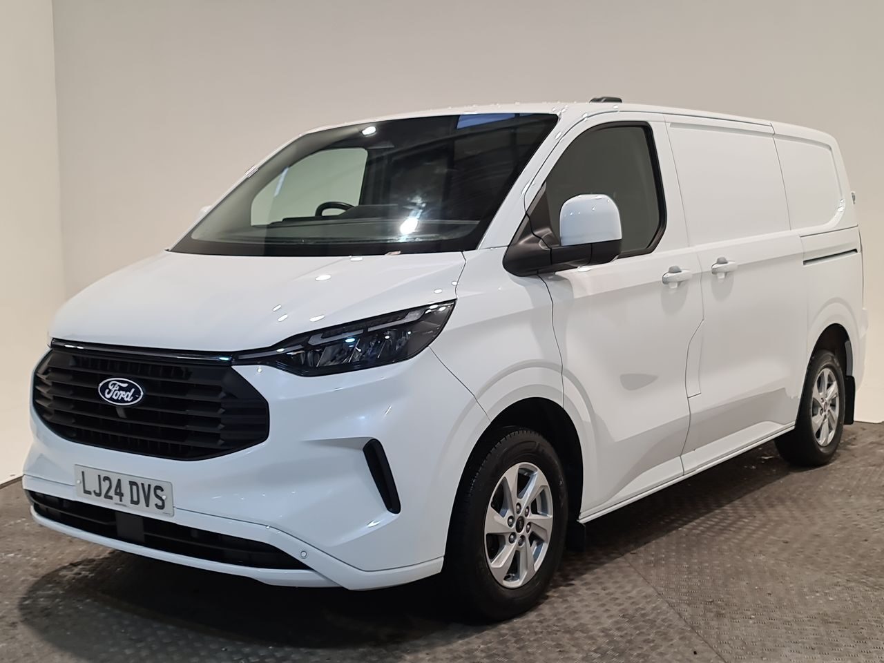 Used Ford Transit Custom 2024 for sale - 77463036: Photo 5
