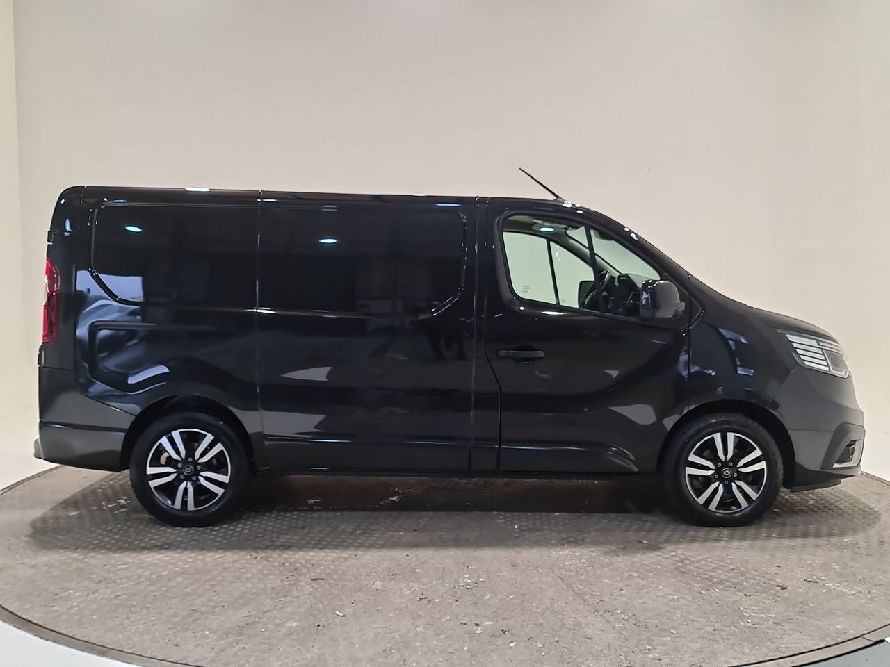 Used Renault Trafic 2022 for sale - 77382213: Photo 17
