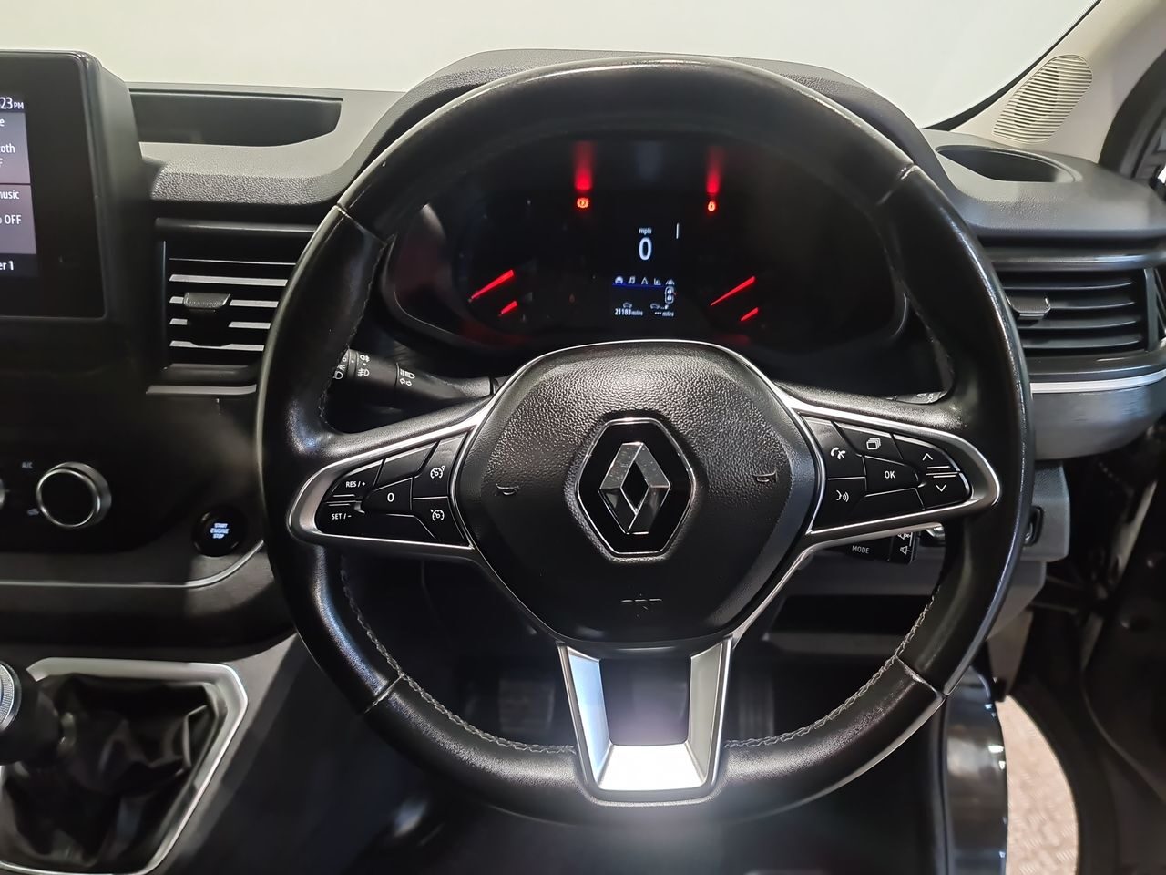 Used Renault Trafic 2022 for sale - 77382213: Photo 21