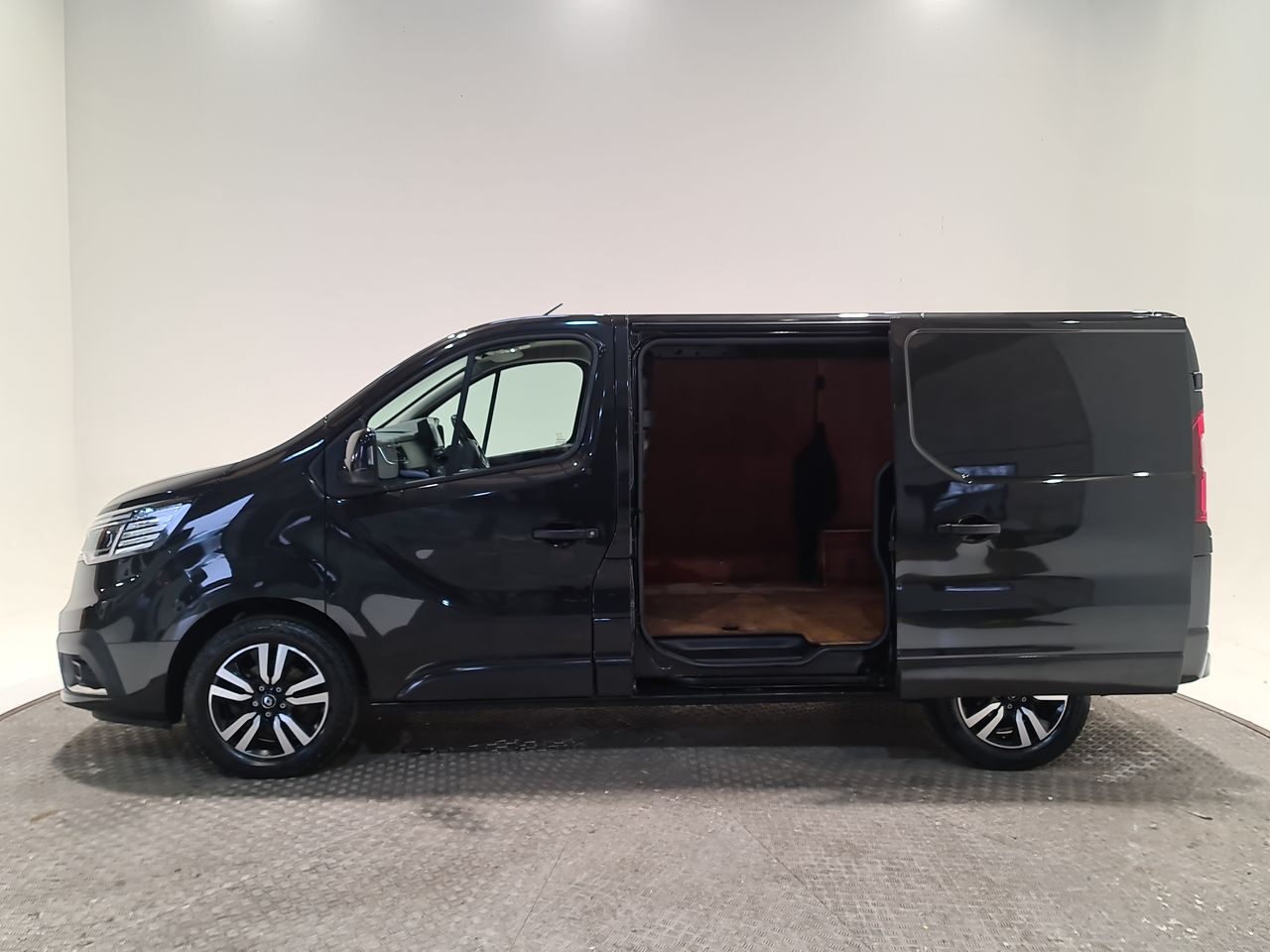 Used Renault Trafic 2022 for sale - 77382213: Photo 9