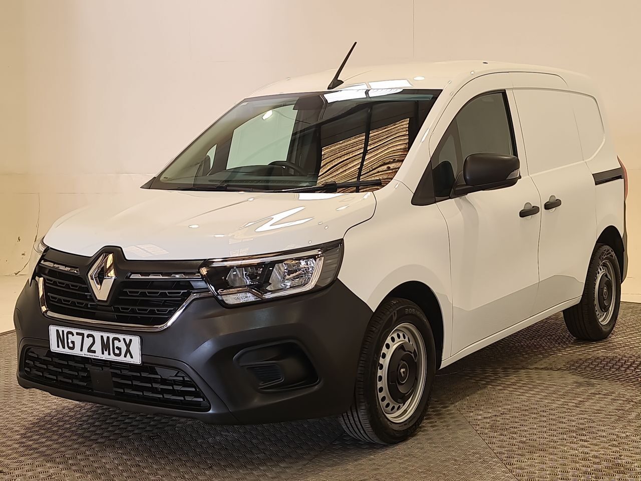 Used Renault Kangoo 2023 for sale - 77223176: Photo 4
