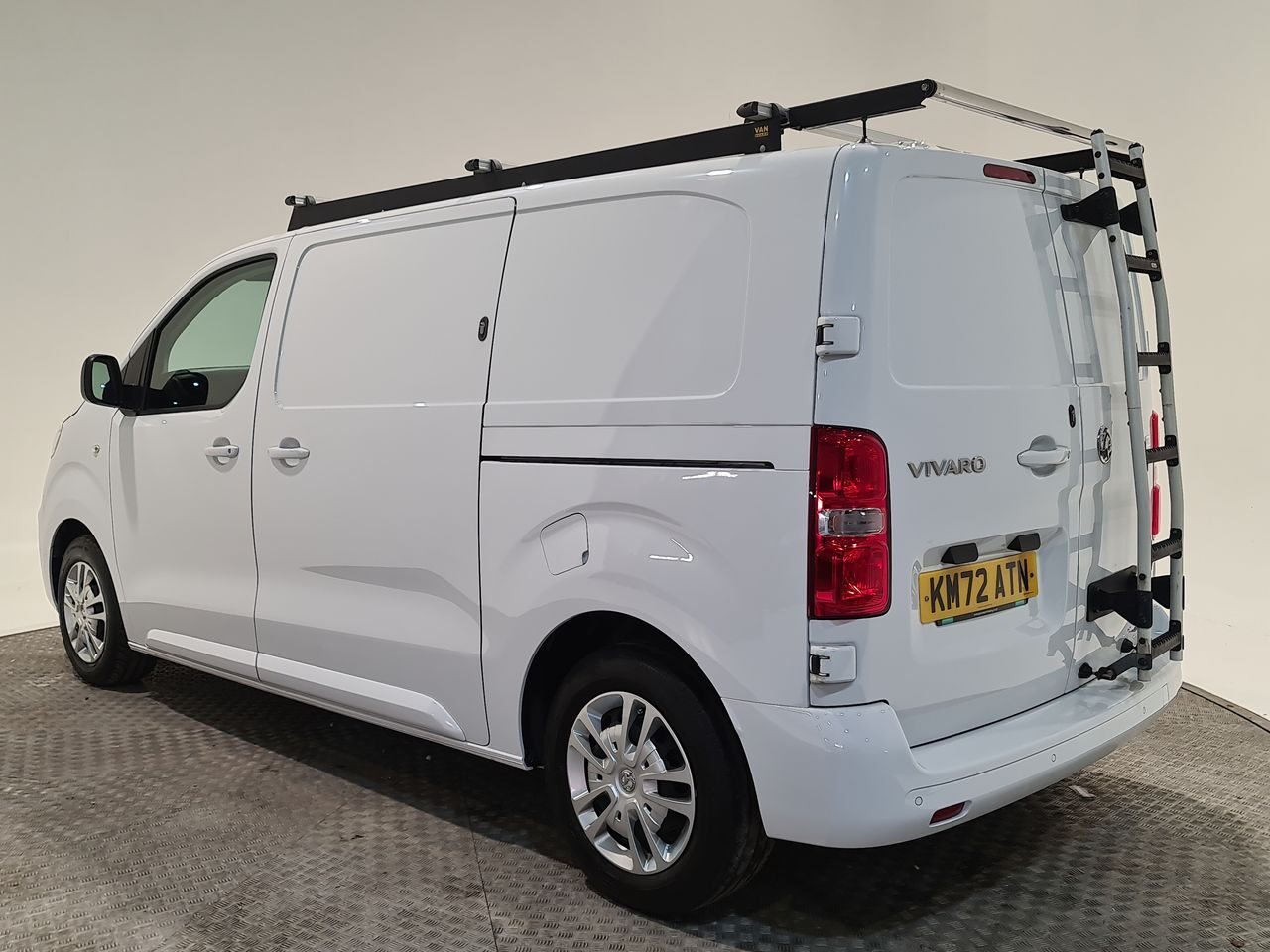 Used Vauxhall Vivaro 2023 for sale - 76616979: Photo 10
