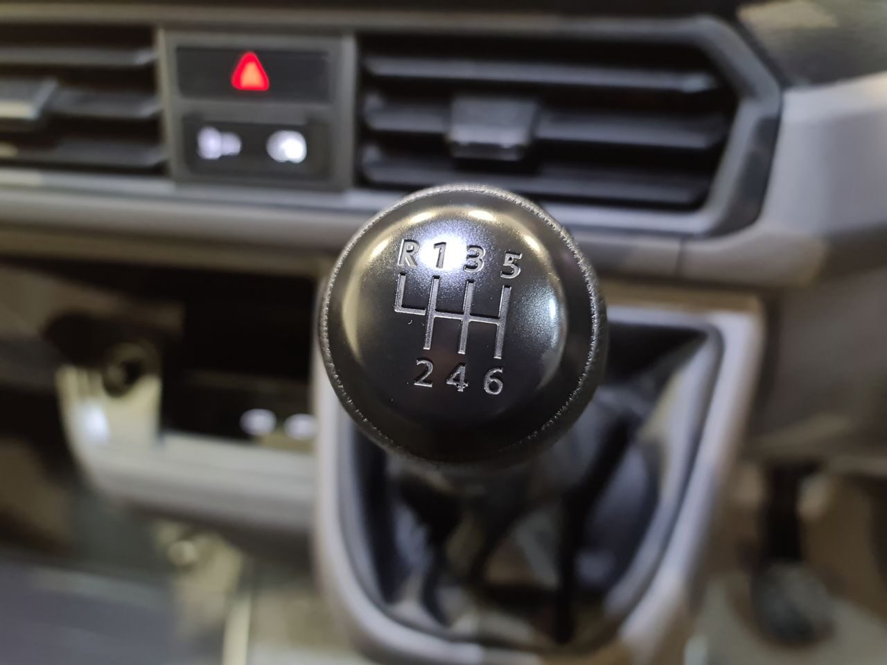 Used Volkswagen Crafter 2024 for sale - 76544738: Photo 22