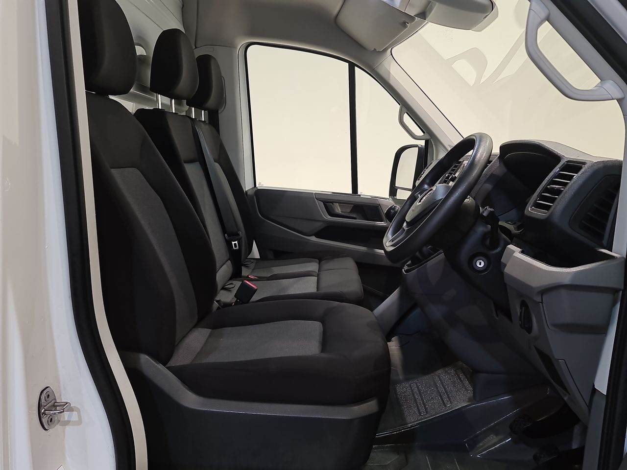 Used Volkswagen Crafter 2023 for sale - 77104644: Photo 14