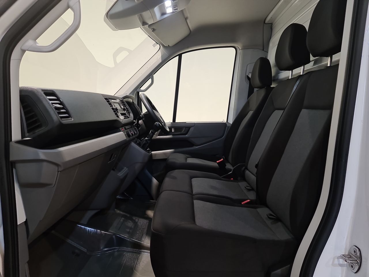 Used Volkswagen Crafter 2023 for sale - 77104644: Photo 7