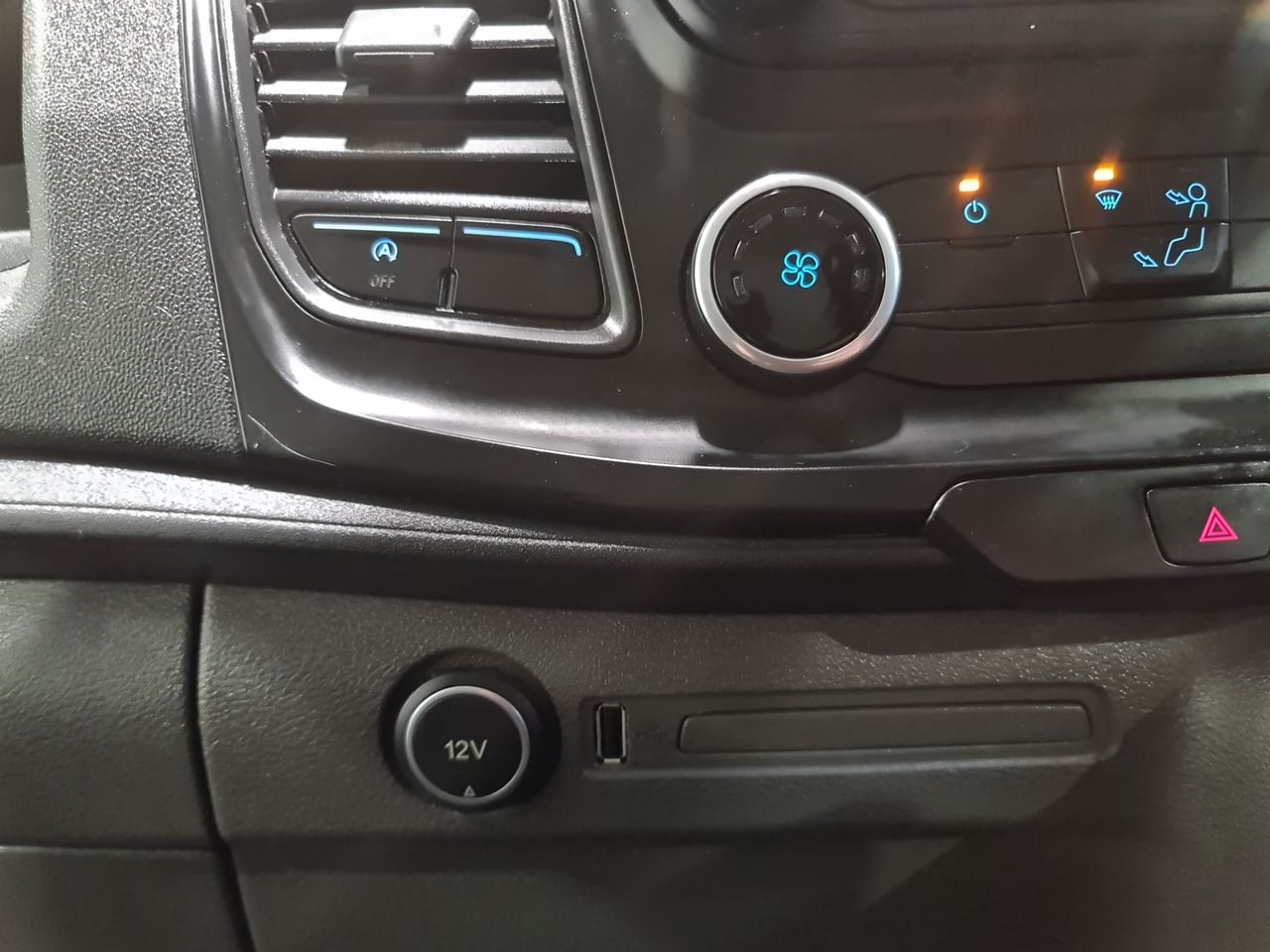 Used Ford Transit 2020 for sale - 76957105: Photo 32