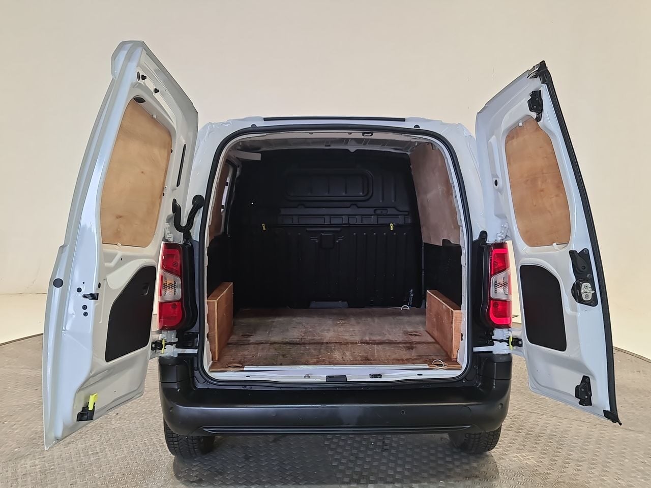 Used Citroen Berlingo 2023 for sale - 77687432: Photo 13