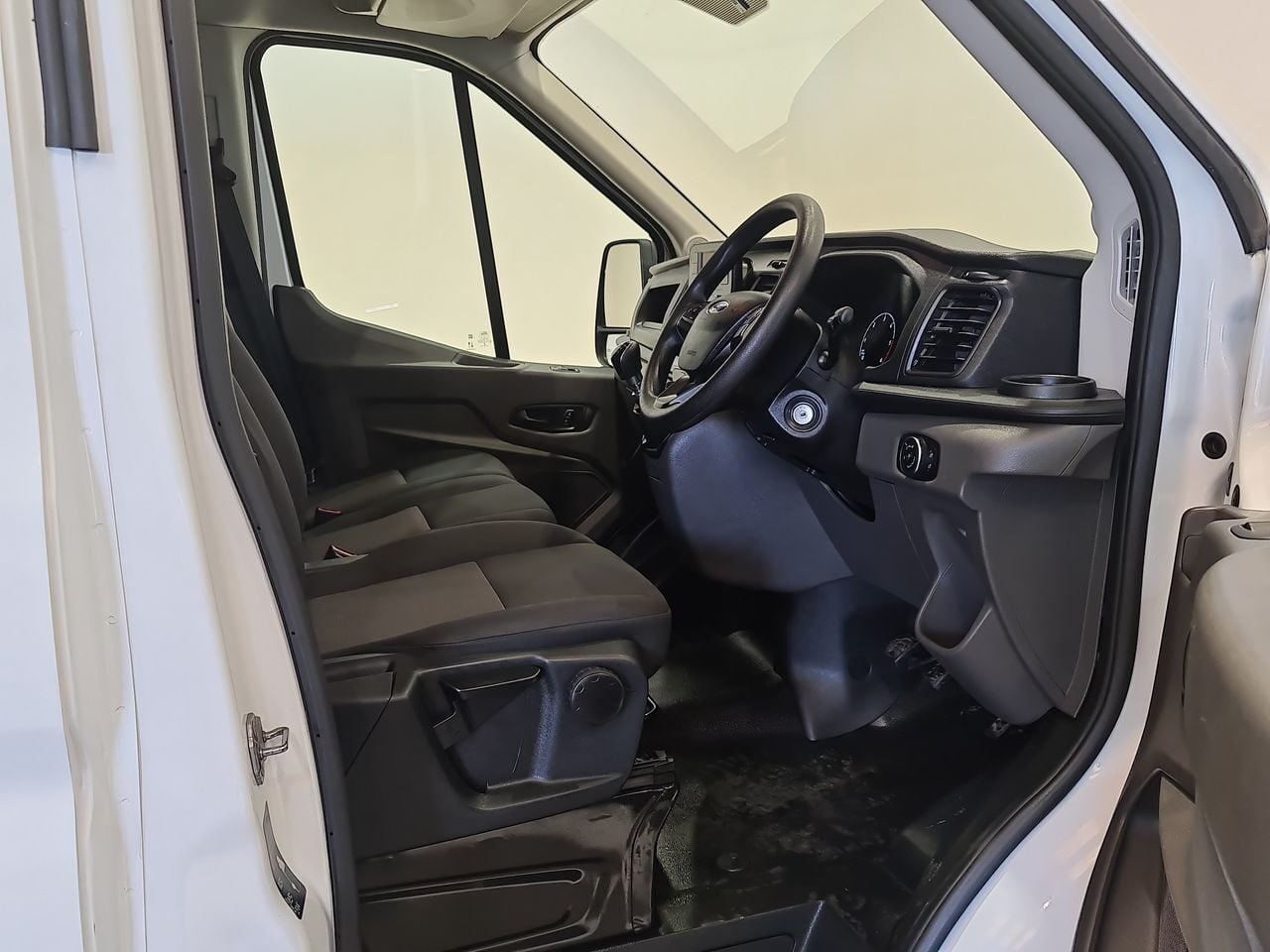 Used Ford Transit 2023 for sale - 78179451: Photo 18