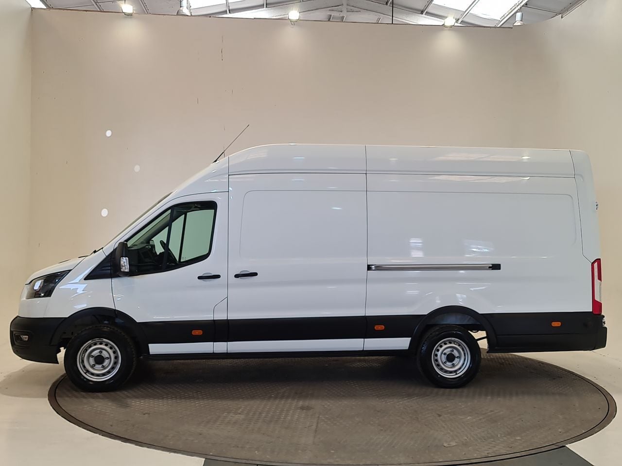 Used Ford Transit 2023 for sale - 78179451: Photo 6