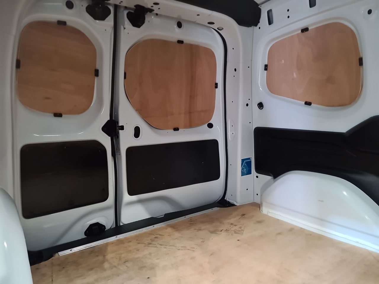 Used Renault Kangoo 2023 for sale - 76577140: Photo 17