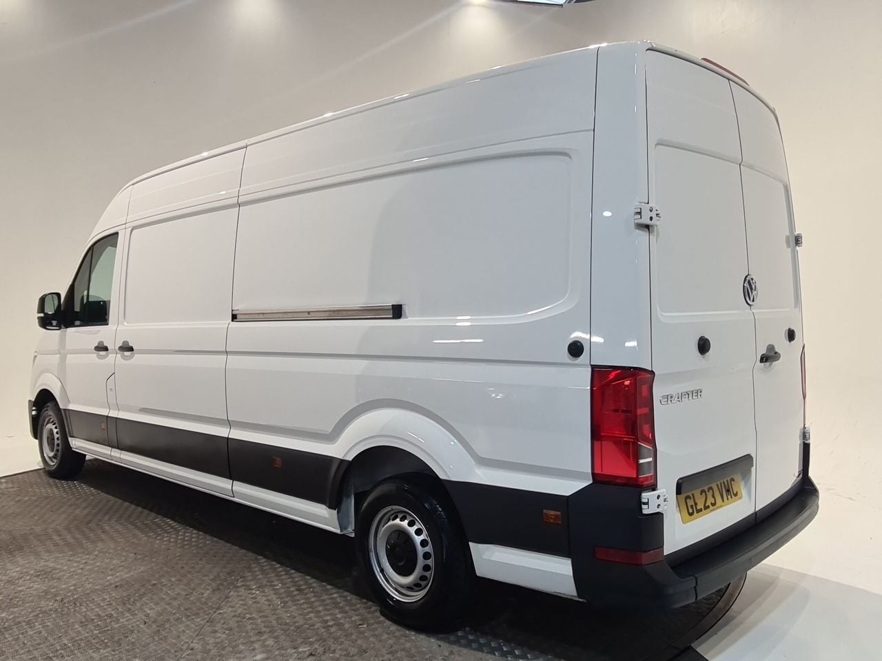 Used Volkswagen Crafter 2023 for sale - 77312915: Photo 11