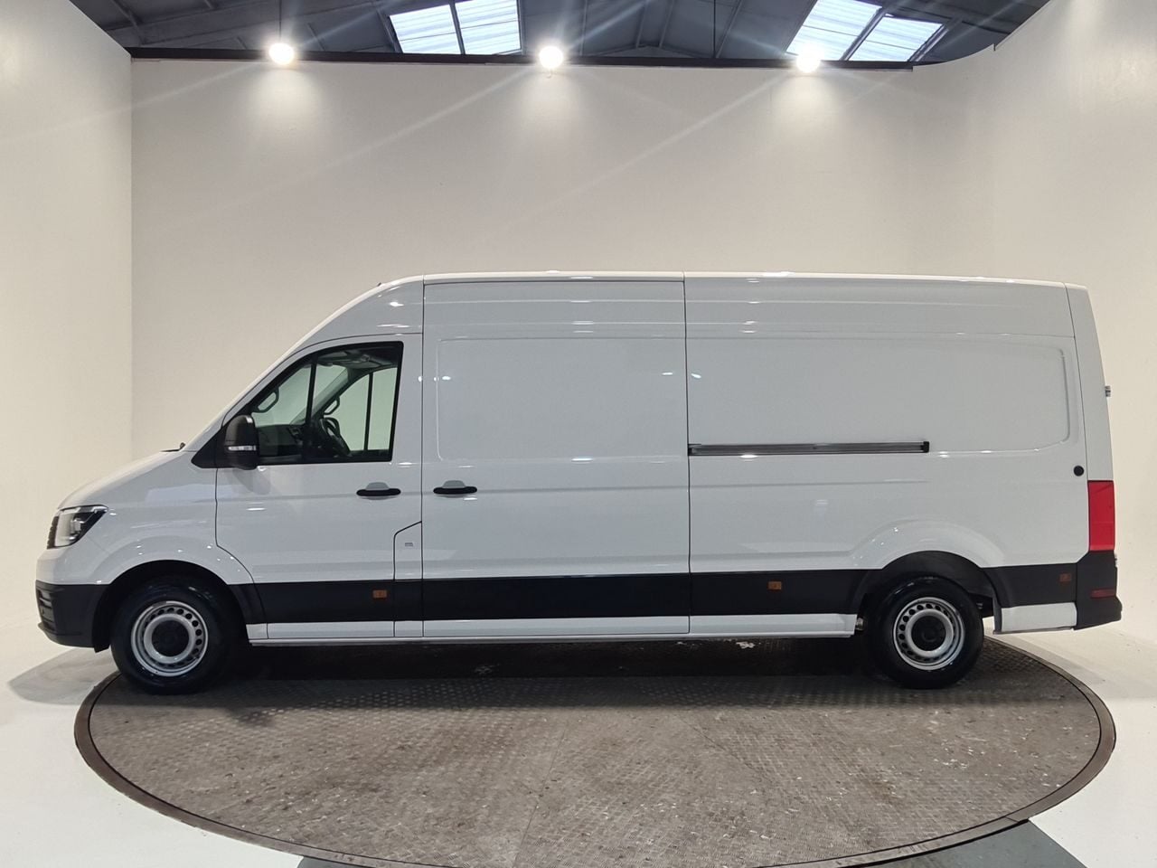 Used Volkswagen Crafter 2023 for sale - 77312915: Photo 6