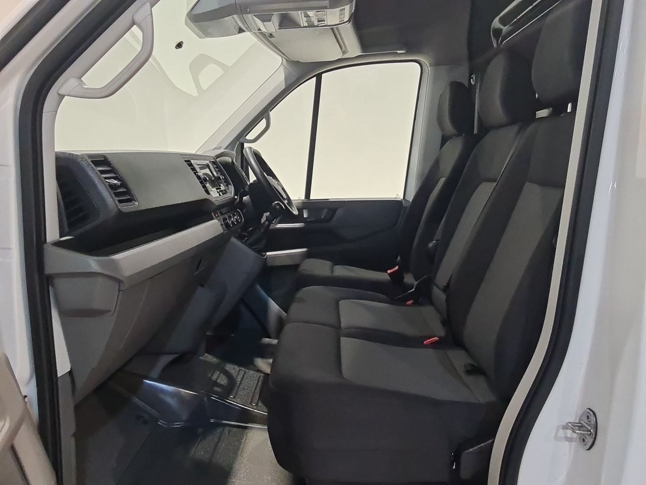 Used Volkswagen Crafter 2023 for sale - 77312915: Photo 8