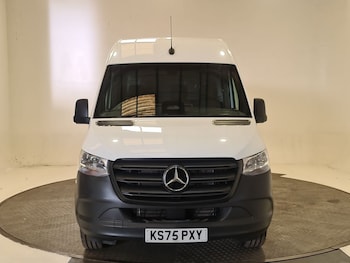 Used Mercedes-Benz Sprinter 2025 for sale - 79379376: Photo