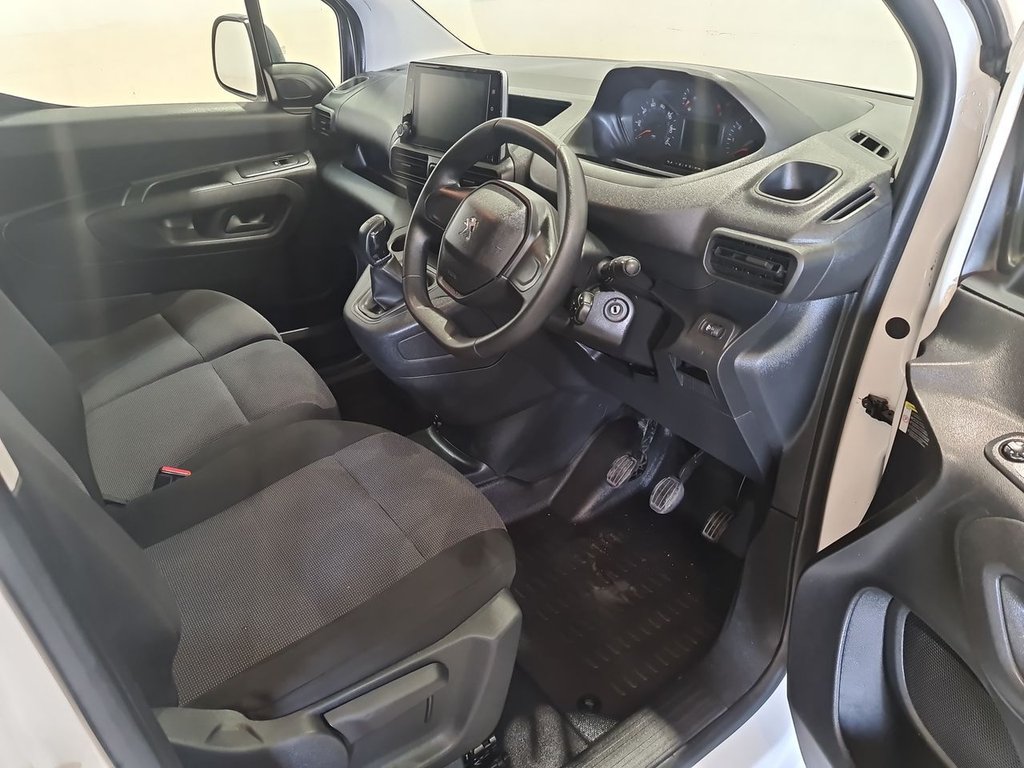 Used Peugeot Partner 2020 for sale - 76291065: Photo 23